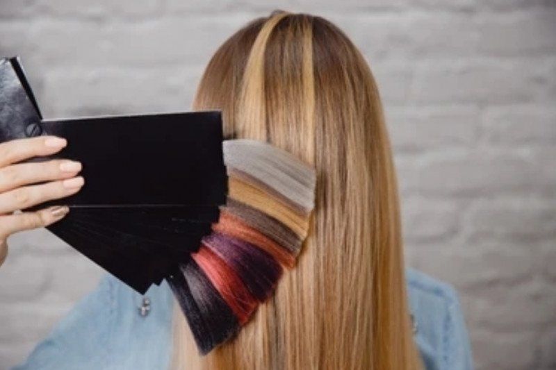 Tips Memilih Warna Rambut Sesuai Warna Kulit